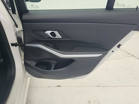 Used 2025 BMW 330i Sedan RWD image 33