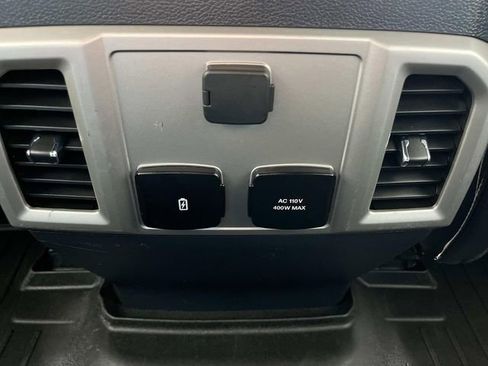 Used 2022 Ford F350 Lariat w/ Lariat Ultimate Package image 6