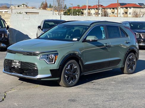 New 2025 Kia Niro Wind image 7