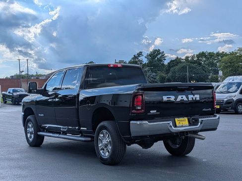 Used 2026 RAM 2500 Big Horn AWD/4WD image 5