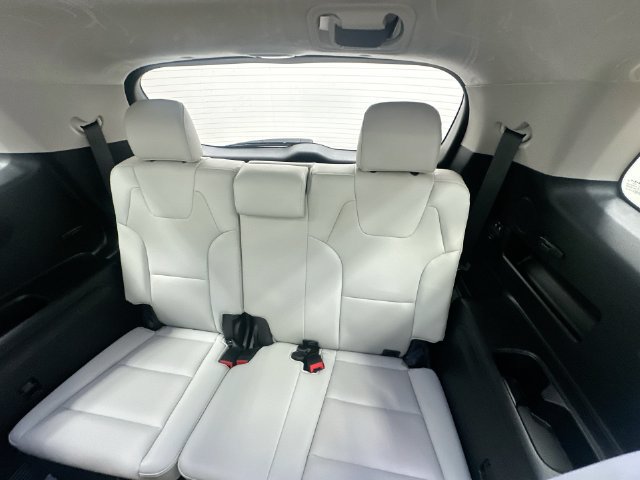 Certified 2024 Kia Telluride SX Prestige AWD/4WD image 34