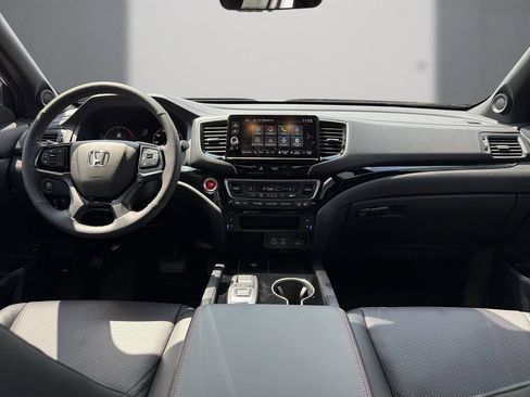 Used 2026 Honda Ridgeline Black Edition image 16