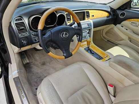 Used 2003 Lexus SC 430 Convertible RWD image 9