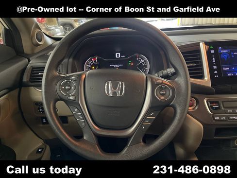 Used 2016 Honda Pilot EX image 19
