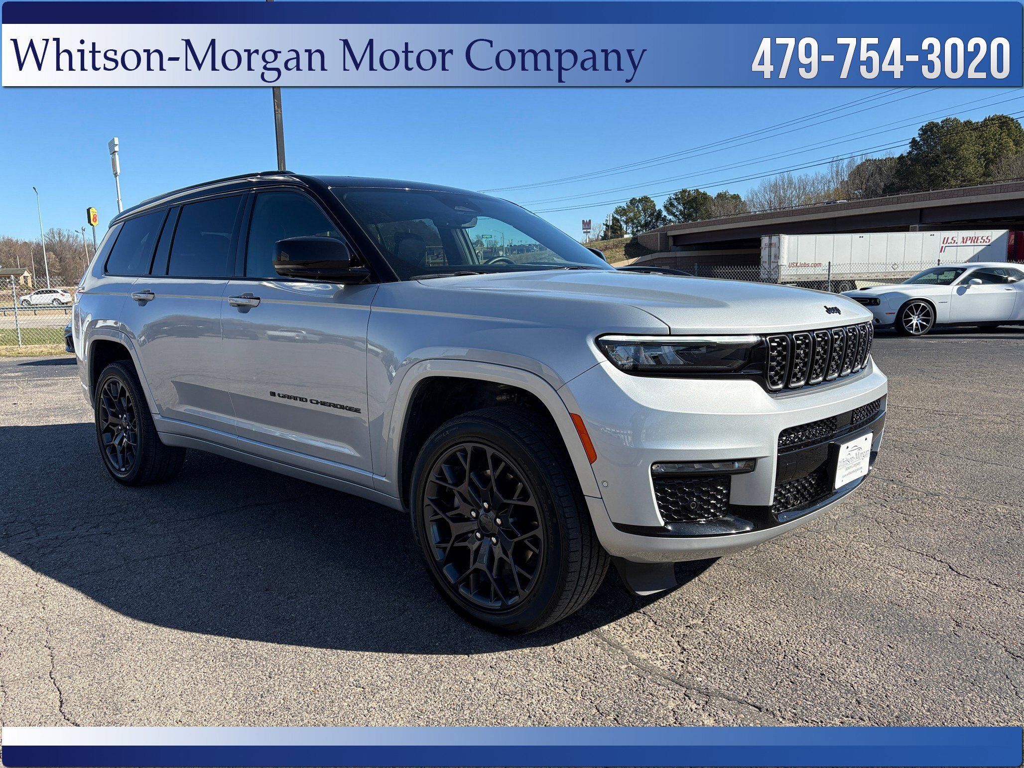 Used 2025 Jeep Grand Cherokee L Summit w/ Obsidian Package AWD/4WD image 4