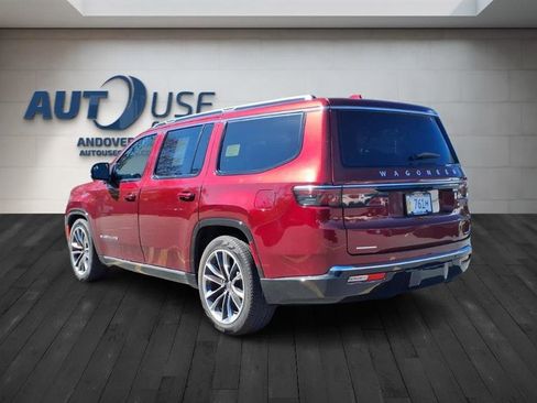 Used 2023 Jeep Wagoneer Series III w/ Premium Group I image 4