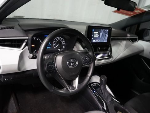 Used 2024 Toyota Corolla SE image 7