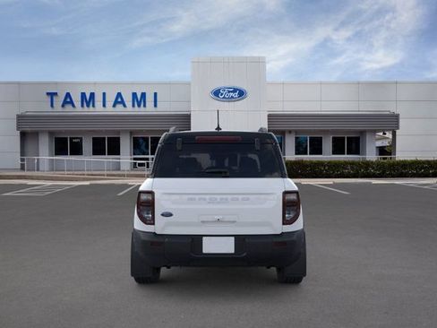 New 2026 Ford Bronco Sport Outer Banks w/ Outer Banks Tech Package+ AWD/4WD image 5