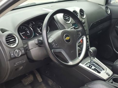 Used 2013 Chevrolet Captiva Sport LT w/ Convenience Package FWD image 8
