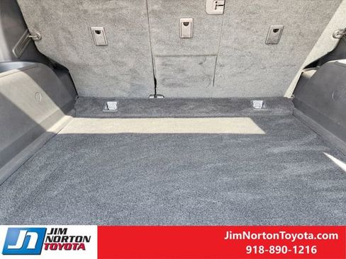 Used 2024 Toyota 4Runner SR5 AWD/4WD image 30