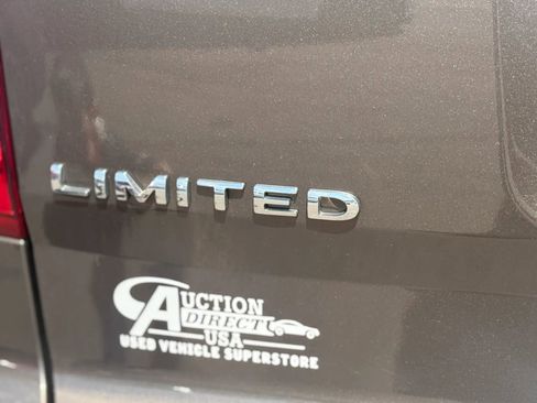 Used 2015 Ford Explorer Limited w/ Equipment Group 302A AWD/4WD image 16