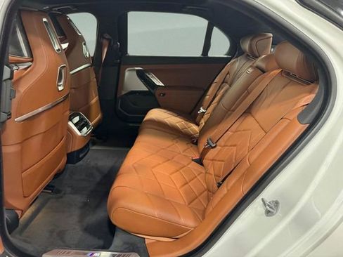 New 2026 BMW 760i xDrive w/ Luxury Rear Seating Package AWD/4WD image 9
