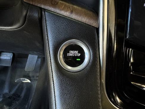 Used 2015 Cadillac Escalade ESV Premium AWD/4WD image 28