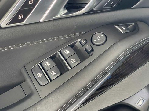 New 2026 BMW X5 xDrive50e image 16