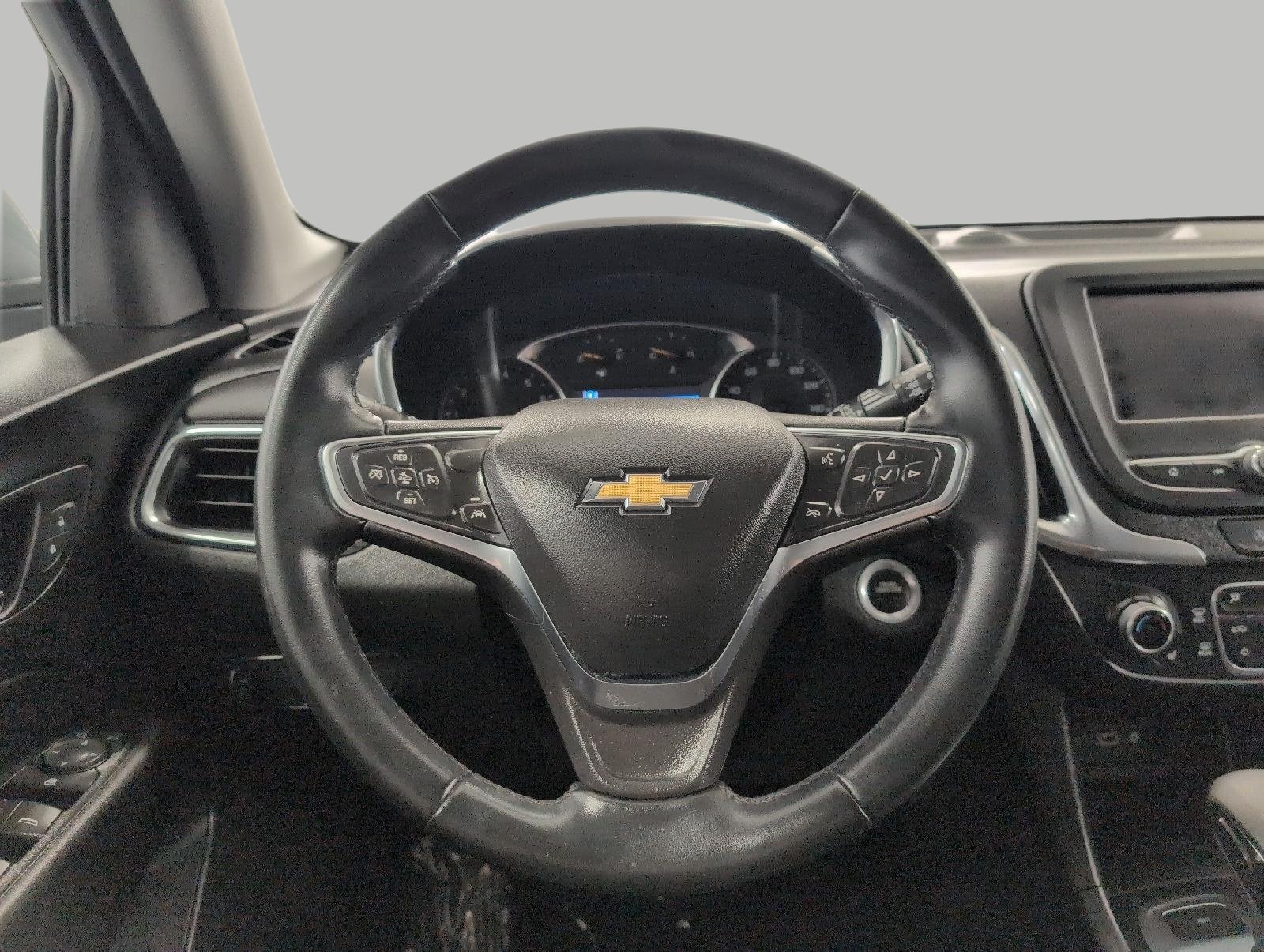 Used 2024 Chevrolet Equinox LT AWD/4WD image 5