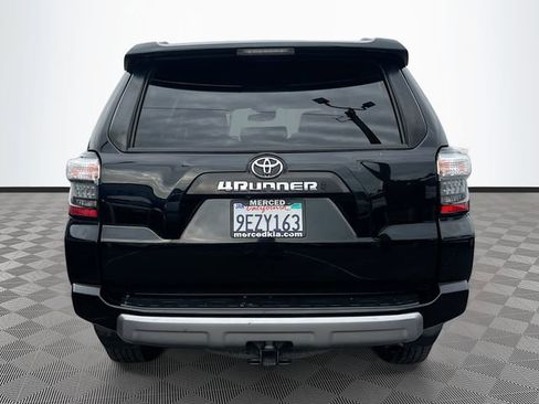 Used 2021 Toyota 4Runner TRD Off-Road Premium image 6