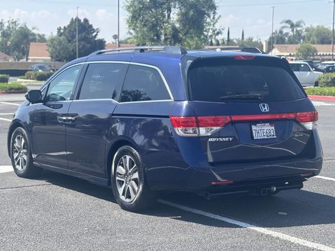 Used 2014 Honda Odyssey Touring Elite image 5
