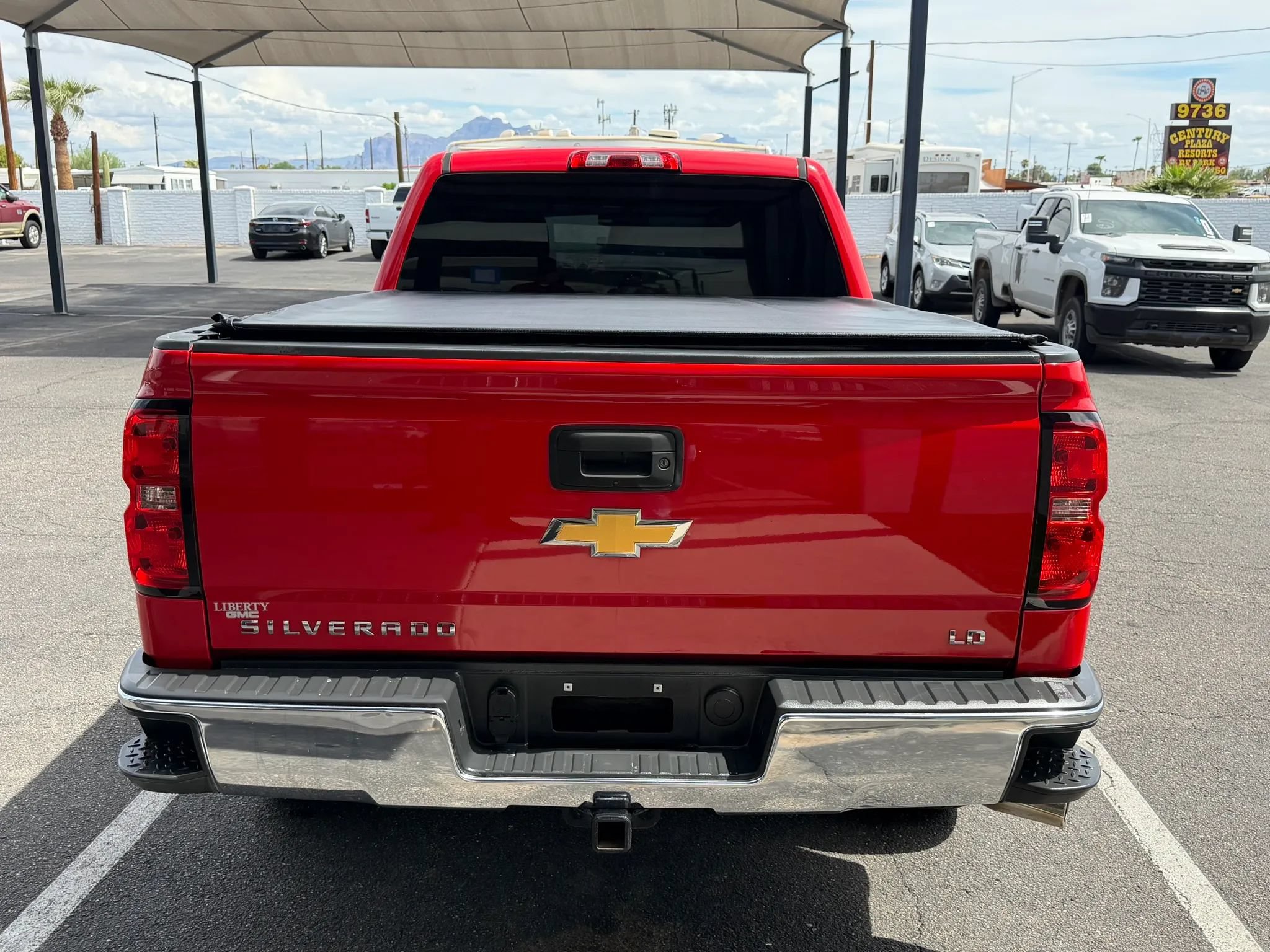Used 2019 Chevrolet Silverado 1500 LT AWD/4WD image 7