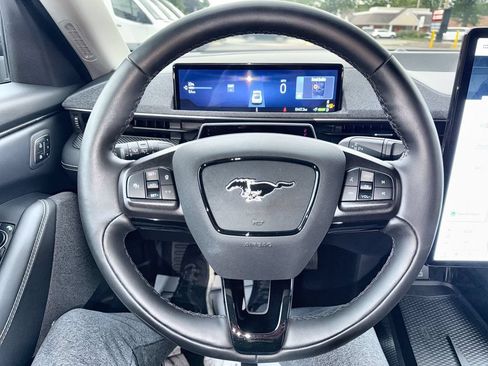 Used 2025 Ford Mustang Mach-E Premium AWD/4WD image 11