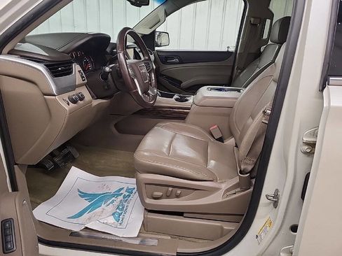 Used 2015 GMC Yukon XL SLT image 5