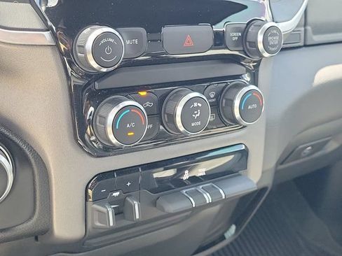 Used 2022 RAM 1500 Big Horn RWD image 24