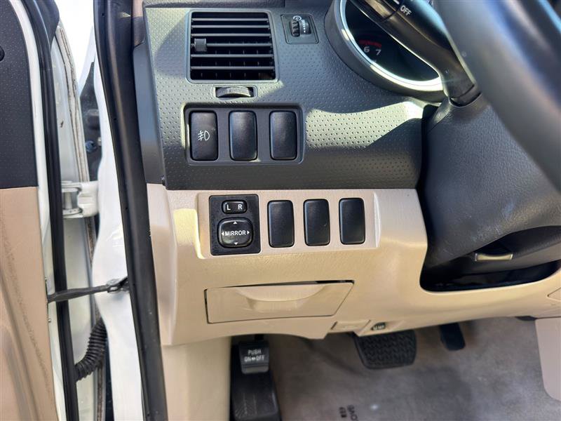 Used 2008 Toyota Tacoma PreRunner w/ SR5 Pkg #2 RWD image 8