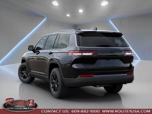 New 2026 Jeep Grand Cherokee L 4WD image 3