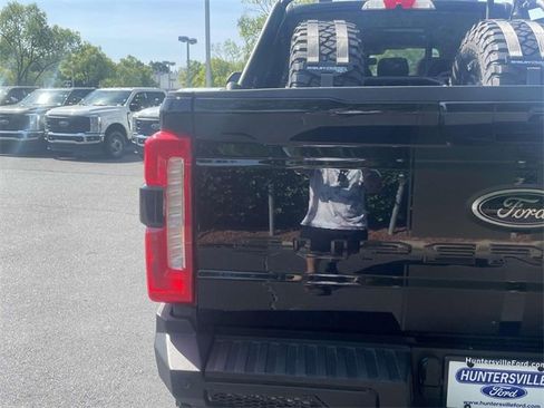 New 2025 Ford F250 Lariat w/ Lariat Ultimate Package image 33