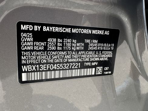 Used 2025 BMW X1 M35i w/ Premium Package image 31