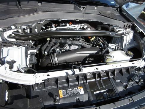 Used 2025 Ford Explorer ST-Line w/ Premium Package image 27