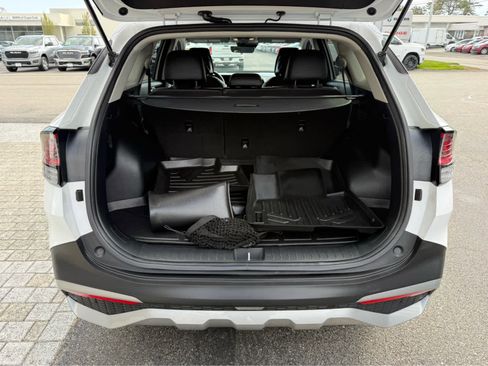 Used 2023 Kia Sportage EX FWD image 8