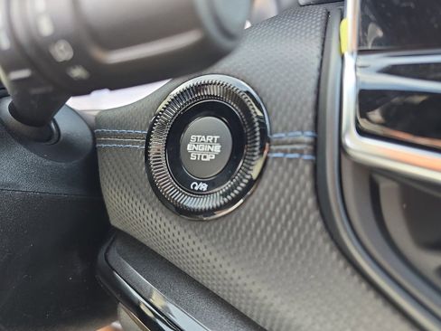 New 2026 Jeep Compass Latitude image 15