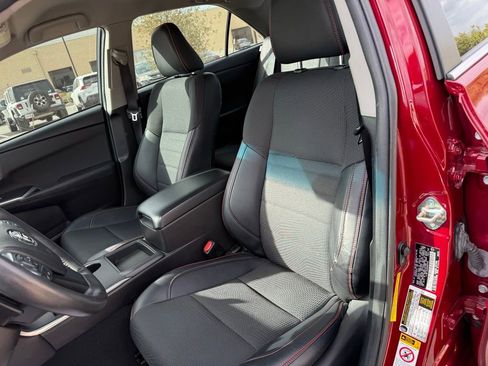 Used 2016 Toyota Camry SE image 13