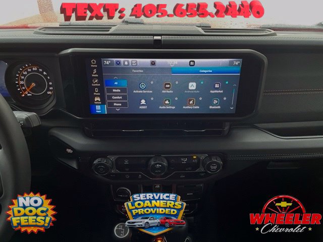 Used 2026 Jeep Gladiator Mojave AWD/4WD image 19