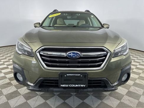 Used 2018 Subaru Outback 2.5i Limited AWD/4WD image 2