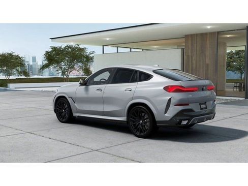 New 2027 BMW X6 xDrive40i w/ Climate Comfort Package AWD/4WD image 2