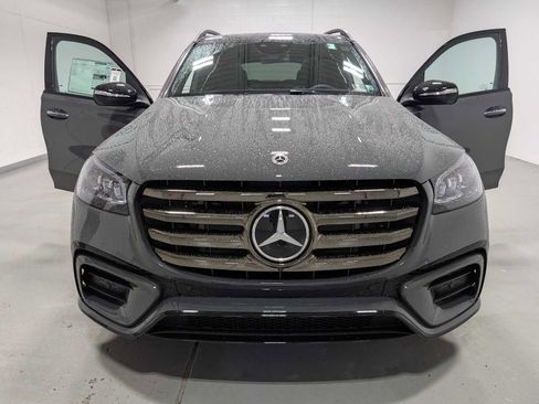 New 2026 Mercedes-Benz GLS 450 4MATIC image 13