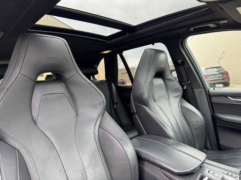 Used 2018 BMW X5 M AWD/4WD image 31