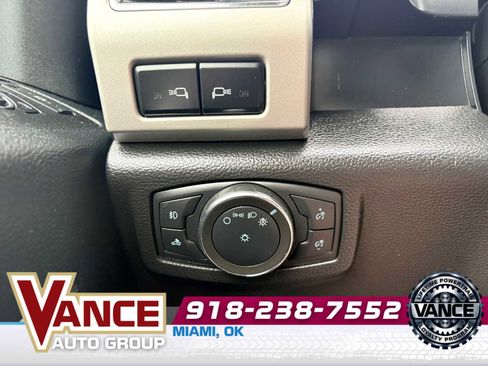 Used 2021 Ford F250 Lariat w/ Lariat Ultimate Package AWD/4WD image 35