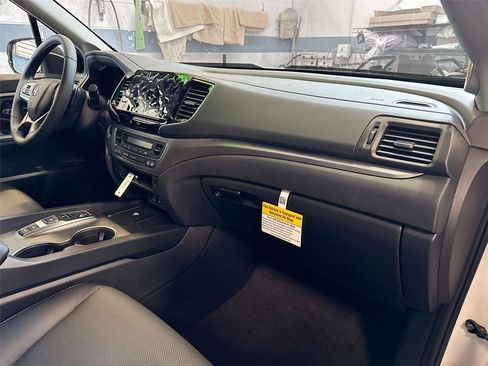 New 2026 Honda Ridgeline RTL image 28