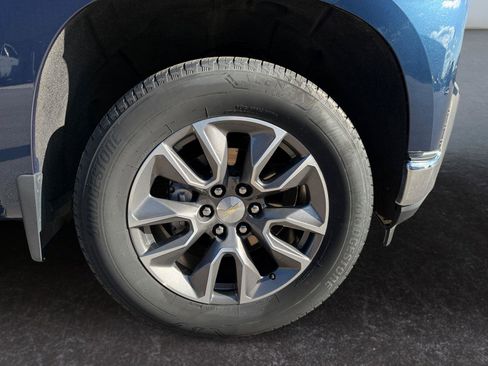 Used 2022 Chevrolet Silverado 1500 LT image 29
