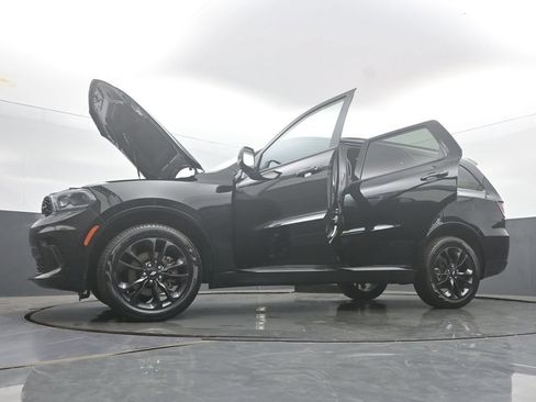 Used 2025 Dodge Durango GT AWD/4WD image 59