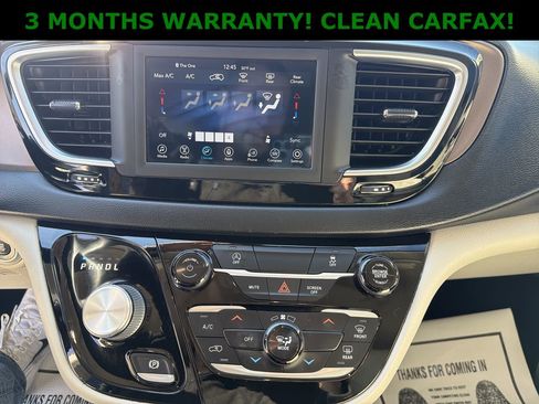 Used 2021 Chrysler Voyager Lxi image 19