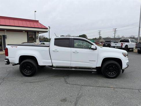 Used 2016 Chevrolet Colorado LT w/ LT Convenience Package AWD/4WD image 4