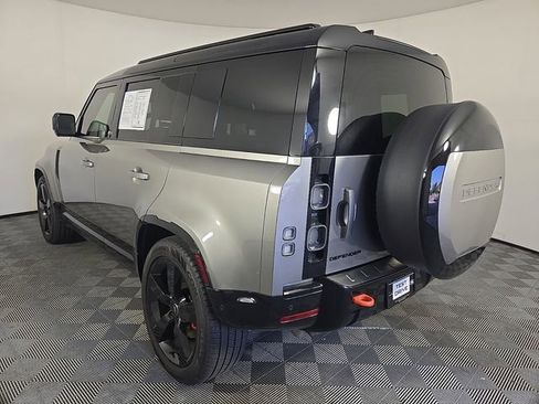 Used 2025 Land Rover Defender 110 X AWD/4WD image 7