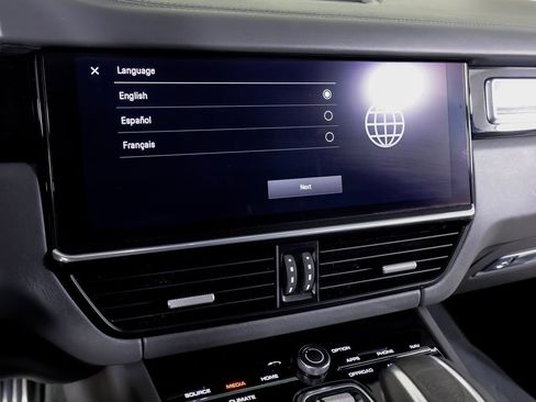 Certified 2023 Porsche Cayenne GTS w/ Premium Package Plus AWD/4WD image 15