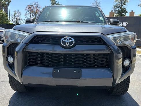 Used 2015 Toyota 4Runner SR5 Premium RWD image 11