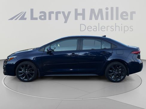 Used 2024 Toyota Corolla XSE FWD image 2