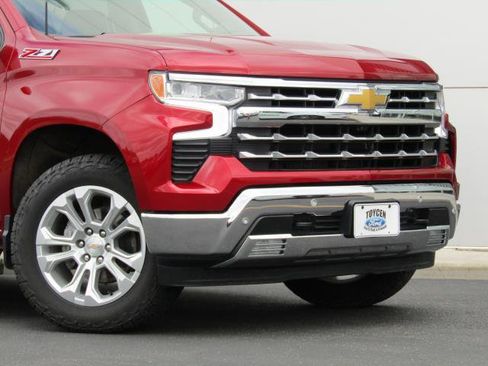 Used 2024 Chevrolet Silverado 1500 LTZ AWD/4WD image 5