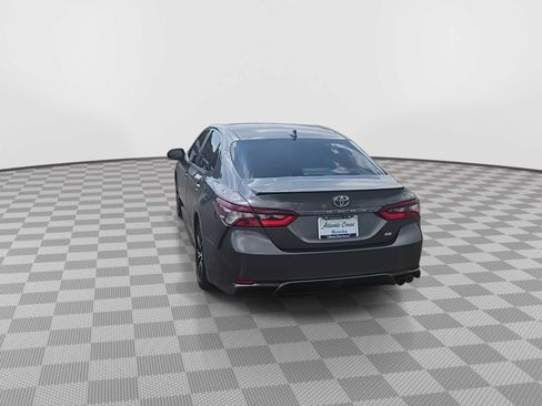 Used 2023 Toyota Camry SE FWD image 7